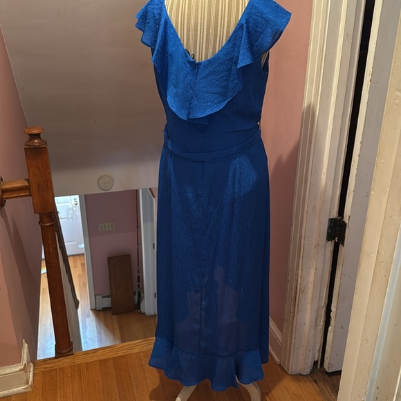 blue dkny dress Shop DKNY Clothing and Dresses at SilkRoll. Trade with us!
